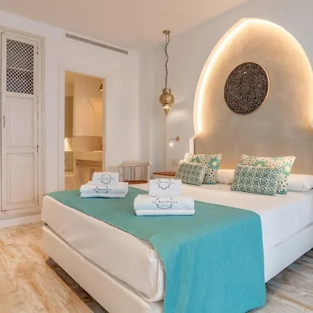La Residencia Puerto & Hotell