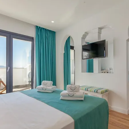 Hotell La Residencia Puerto & 4*