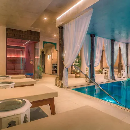 Hotell La Residencia Puerto & 4*