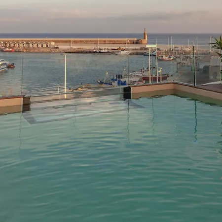 La Residencia Puerto & Hotell 4*