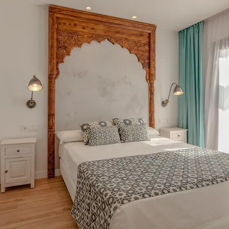 Hotell La Residencia Puerto &