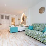 La Residencia Puerto &