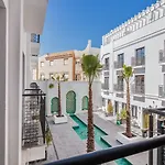 La Residencia Puerto & Tarifa