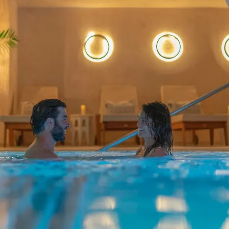 La Residencia Puerto & ホテル タリファ