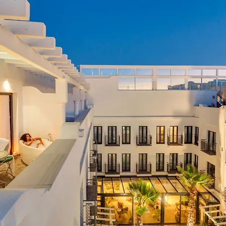 La Residencia Puerto & ホテル タリファ