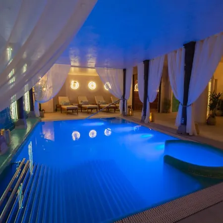 La Residencia Puerto & 4* タリファ