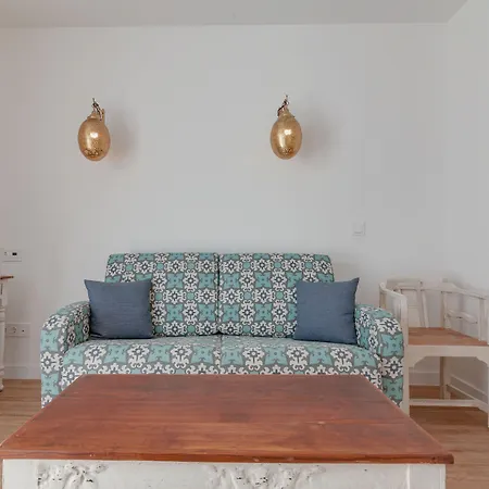 La Residencia Puerto & ホテル タリファ