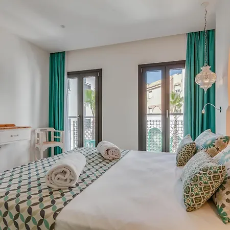 La Residencia Puerto & ホテル タリファ