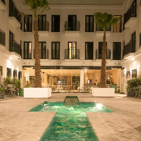 ホテル La Residencia Puerto & タリファ